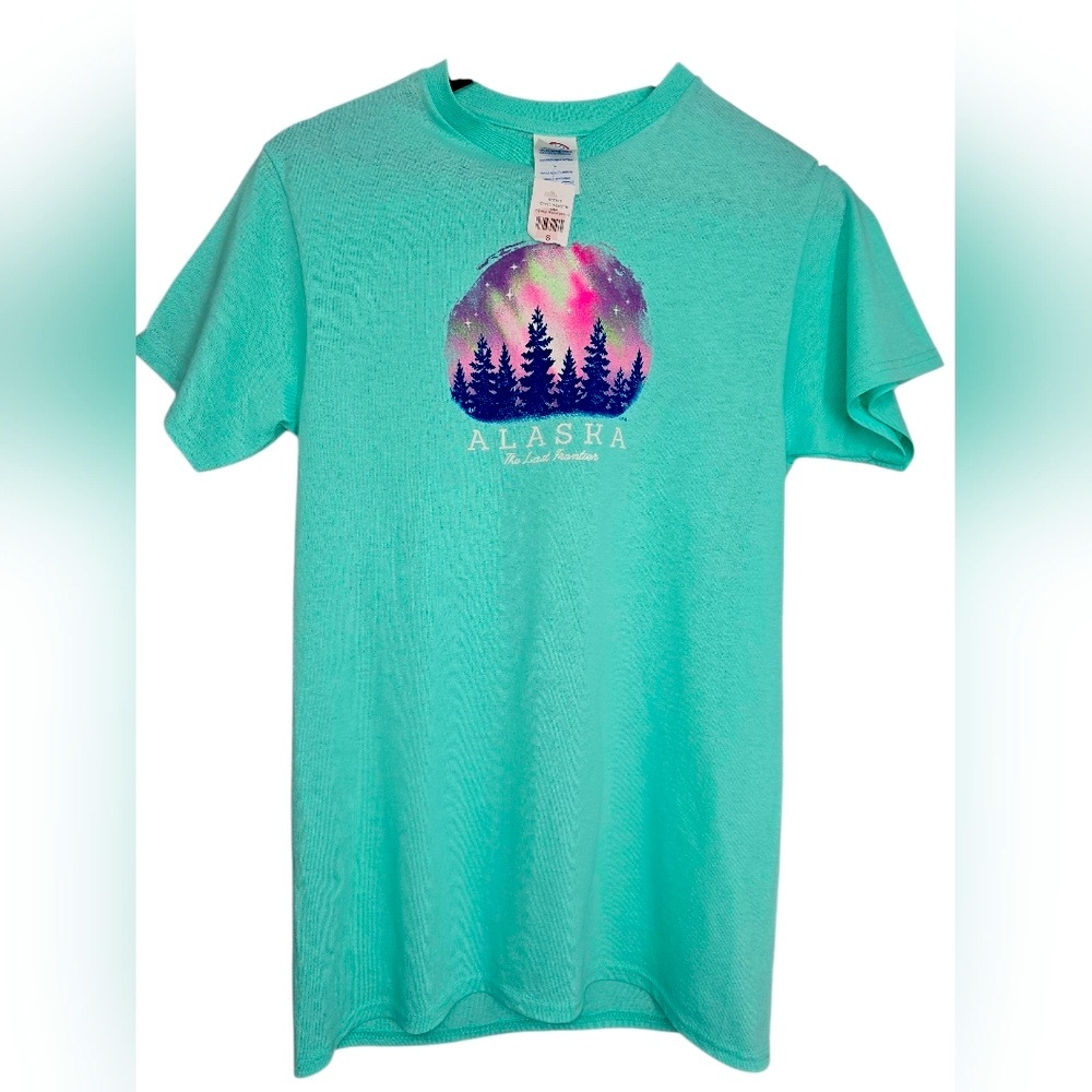 NWT Alaska The Last Frontier Delta Pro Weight T-Shirt Size Small‎